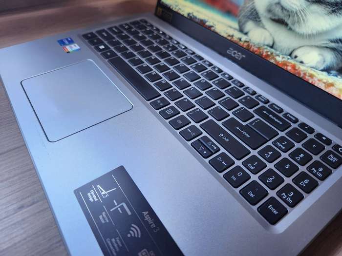 Acer Aspire 3 A315-58 Intel Core I7 11th Gen + Free Laptop Bag