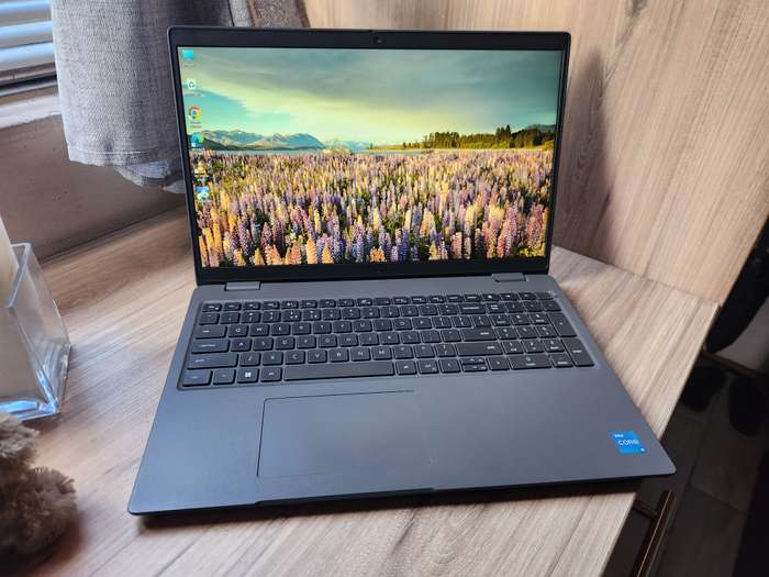 Dell Latitude 3540 Intel Core I5 13th Gen + Free Laptop Bag