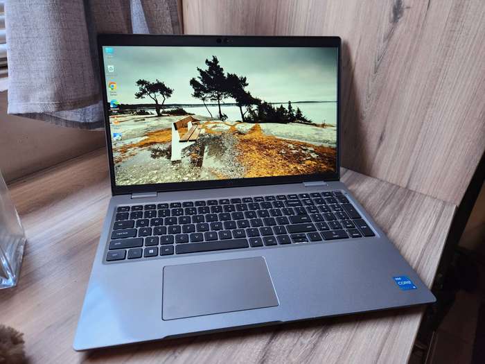 Dell Latitude 5530 Intel Core I5 + Free Laptop Bag