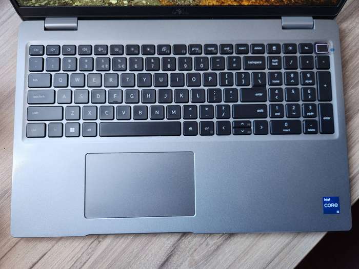 Dell Latitude 5530 Intel Core I5 + Free Laptop Bag