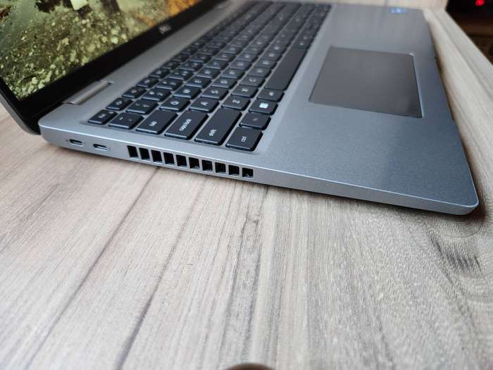 Dell Latitude 5530 Intel Core I5 + Free Laptop Bag