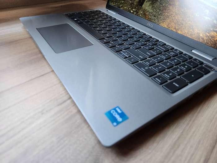 Dell Latitude 5530 Intel Core I5 + Free Laptop Bag