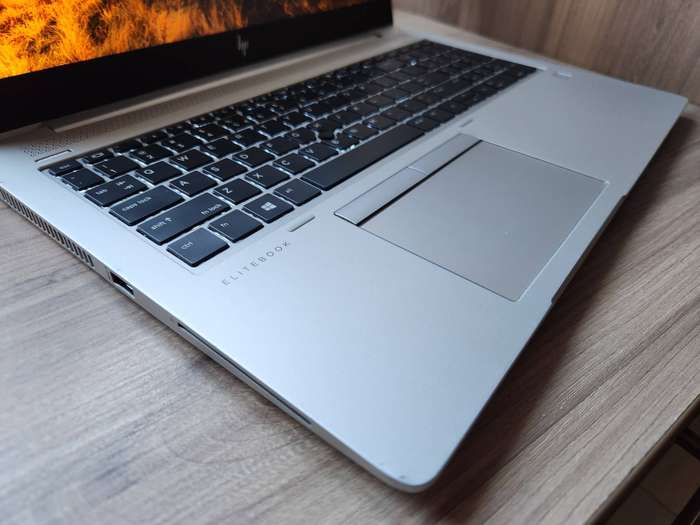 Hp Elitebook 850 G5 Intel Core I5 + Free Laptop Bag