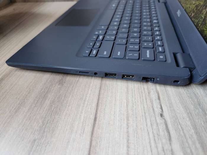 Dell Latitude 3410 Intel Core i7 10th Gen + Free Laptop Bag