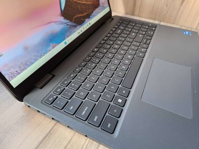Dell Latitude 3540 Intel Core I5 13th Gen + Free Laptop Bag