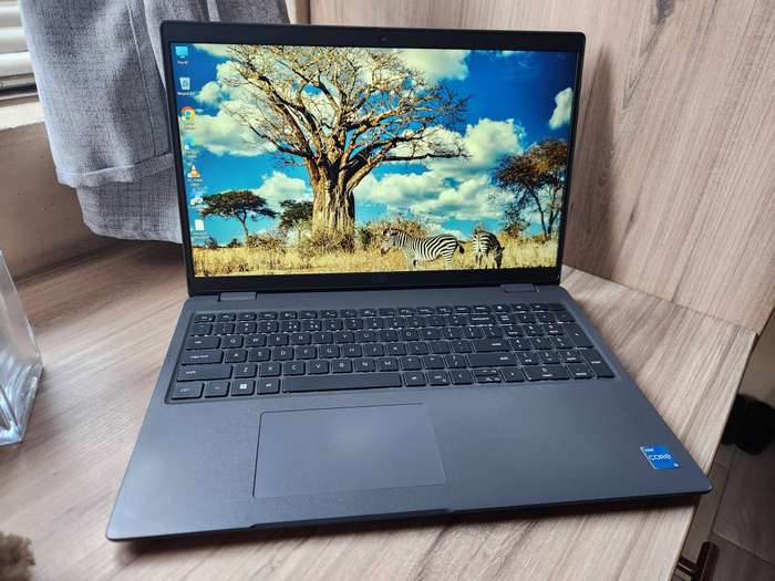 Dell Latitude 3540 Intel Core I5 13th Gen +Free Laptop Bag