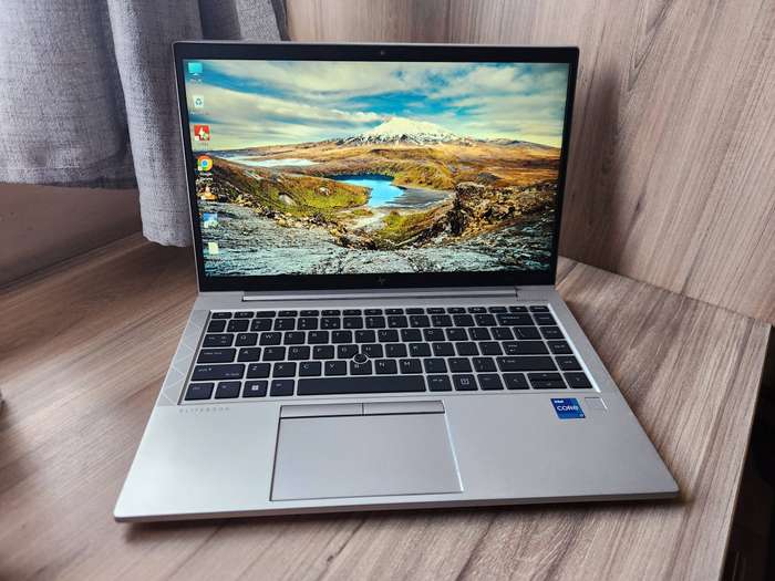 HP EliteBook 840 G8 Intel Core i7 11th Gen + Free Laptop Bag
