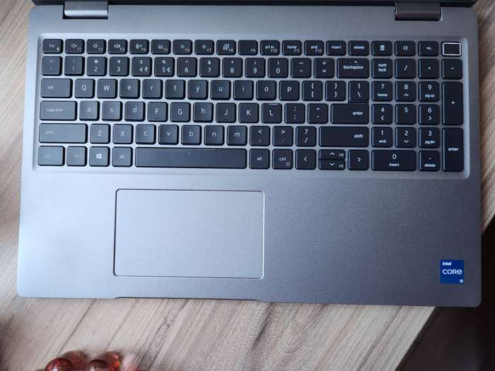 Dell Latitude 5520 Intel Core I5 11th Gen + Free Laptop Bag