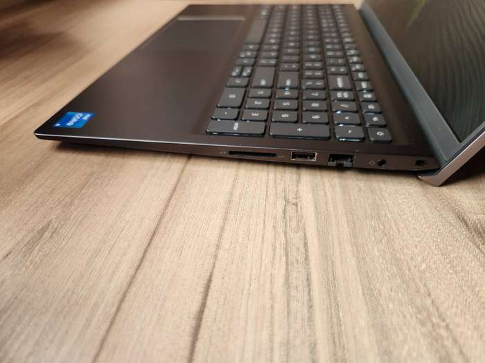 Dell Vostro 15 5510 I5 11th Gen + Free Laptop Bag