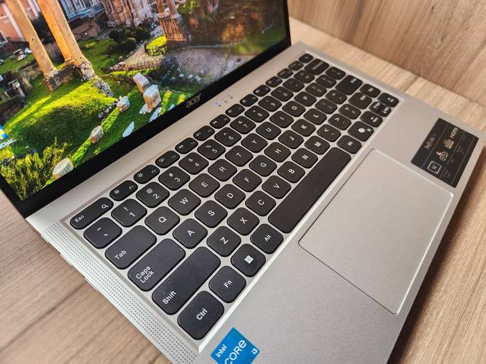 Acer Swift Lite - Intel® Core i3 13th Gen + Free Laptop Bag