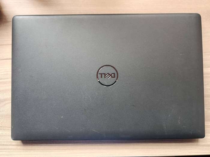Dell Latitude 3520 Intel Core i5 11th Gen + Free Laptop Bag