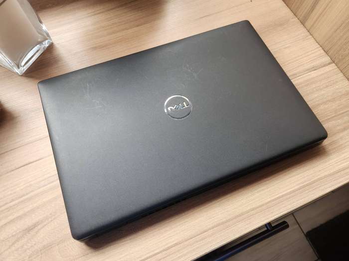 Dell Latitude 3520 Intel Core i5 11th Gen + Free Laptop Bag