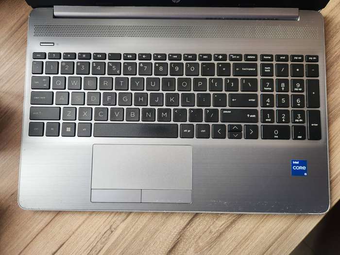 HP 250 G8 Intel Core i5 11th Gen + Free Laptop Bag