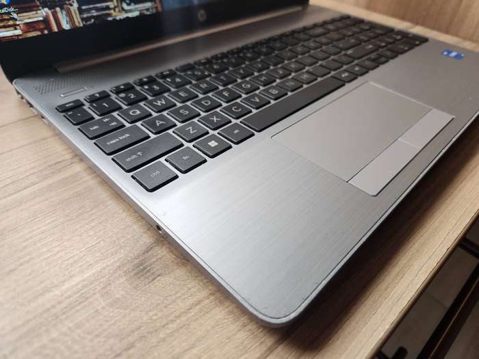 HP 250 G8 Intel Core i5 11th Gen + Free Laptop Bag