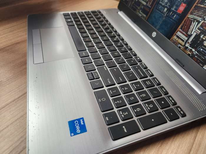 HP 250 G8 Intel Core i5 11th Gen + Free Laptop Bag
