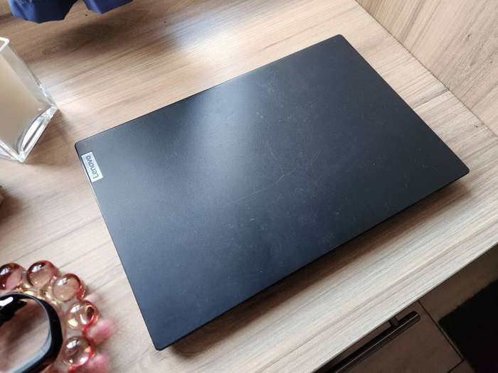 Lenovo V15 G3 Intel Core i5 12th Gen + Free Laptop Bag