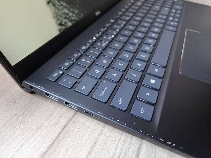 Dell Vostro 5502 Intel Core i5 11th Gen + Free Laptop Bag