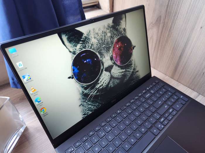Dell Vostro 5502 Intel Core i5 11th Gen + Free Laptop Bag