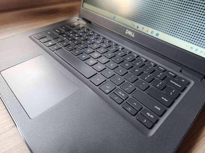 Dell Latitude 3410 Intel Core i5 10th Gen + Free Laptop Bag