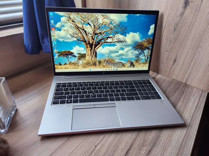 HP EliteBook 850 G7 Intel Core i5 + Free Laptop Bag