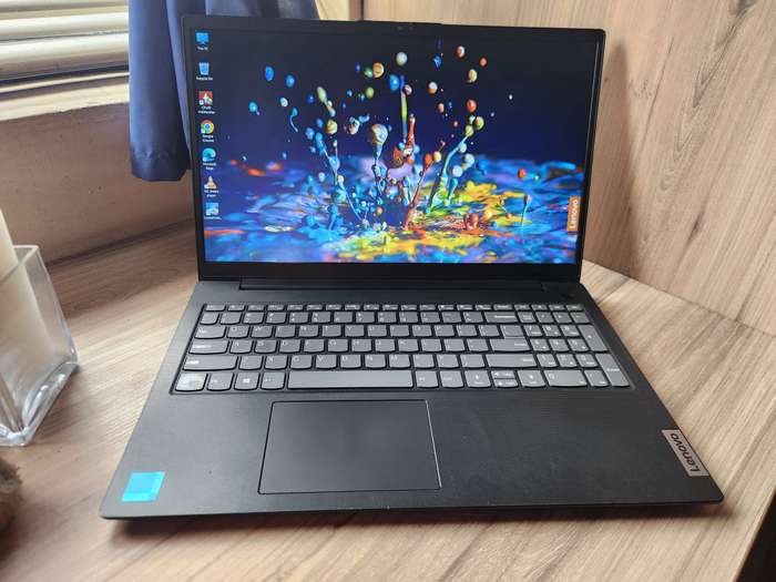 Lenovo V15 G2 Intel Core I3 11th Gen + Free Laptop Bag
