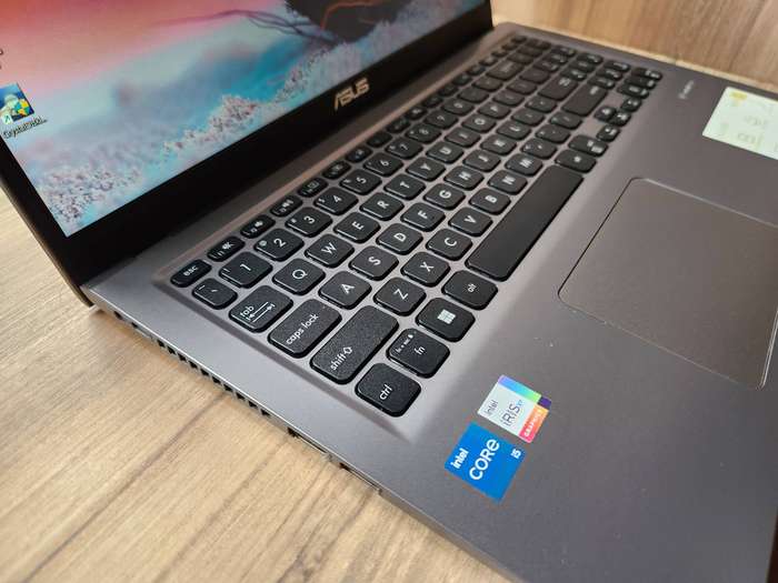 Asus Vivobook X515EA Intel Core I5 11th Gen + Free Laptop Bag