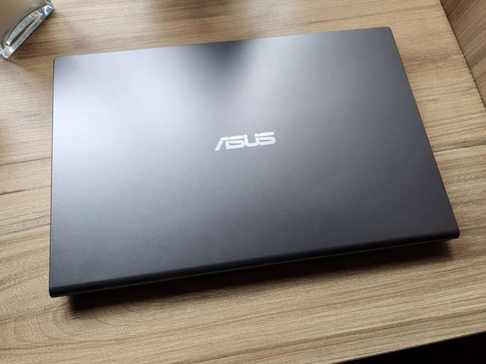 Asus Vivobook X515EA Intel Core I5 11th Gen + Free Laptop Bag