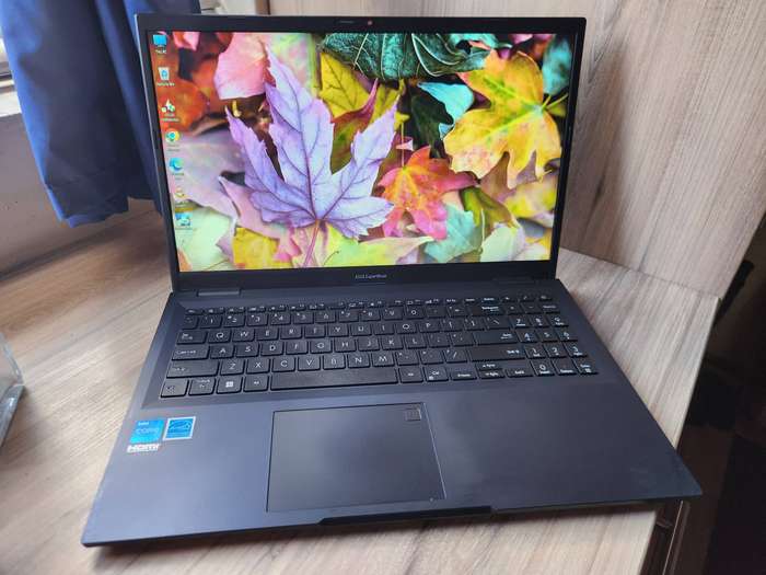 Asus Expertbook Intel Core I5 12th Gen + Free Laptop Bag