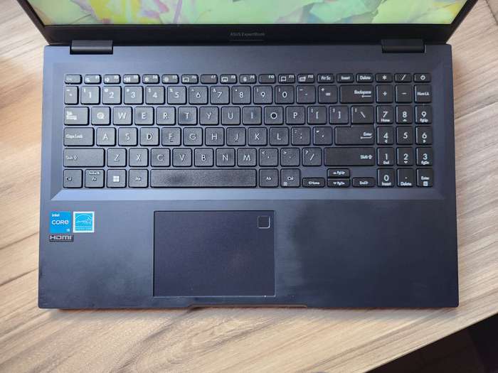 Asus Expertbook Intel Core I5 12th Gen + Free Laptop Bag