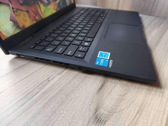 Asus Expertbook Intel Core I5 12th Gen + Free Laptop Bag