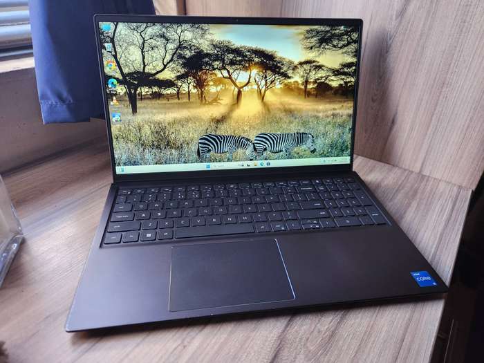 Dell Vostro 15 5510 I5 11th Gen + Free Laptop Bag