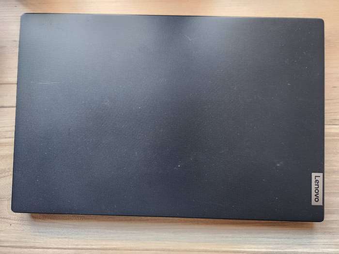Lenovo V15 G2 Intel Core I5 11th Gen + Free Laptop Bag