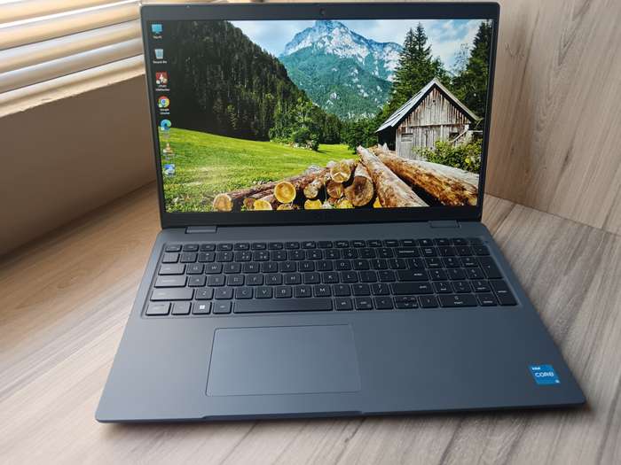 Dell Latitude 3540 Intel Core I5 13th Gen + Free Laptop Bag