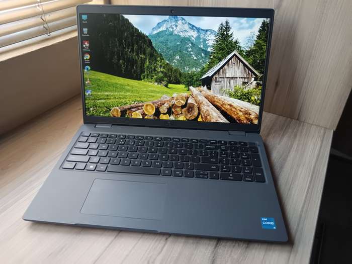 Dell Latitude 3540 Intel Core I5 13th Gen + Free Laptop Bag