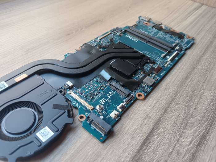 Dell Latitude 3520 Motherboard ( 11th Gen Intel Core I5)
