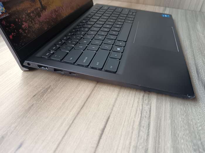 Dell Vostro 14 5410 Intel Core I5 + Free Laptop Bag
