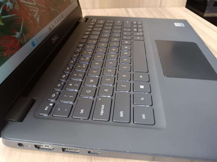 Dell Latitude 3410 Intel Core i7 10th Gen + Free Laptop Bag