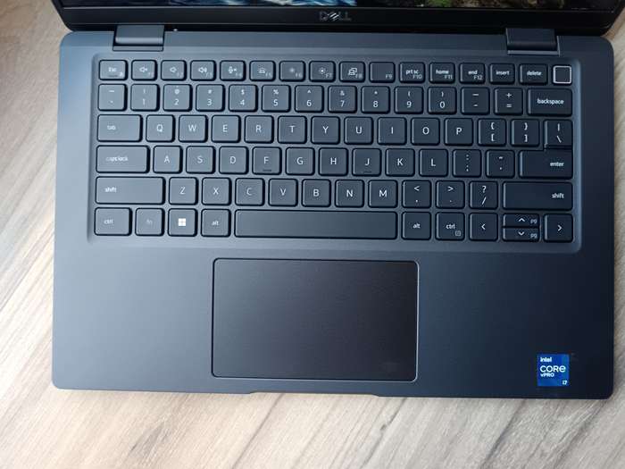 Dell Latitude 7420 i7 11th Gen + Free Laptop Bag