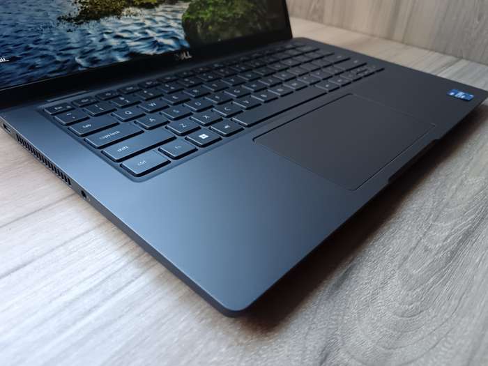 Dell Latitude 7420 i7 11th Gen + Free Laptop Bag