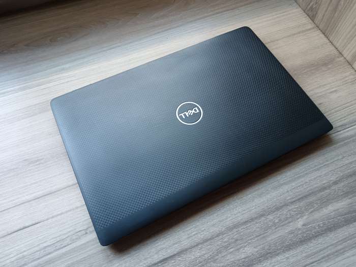 Dell Latitude 7420 i7 11th Gen + Free Laptop Bag