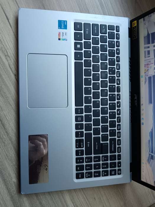 Acer Aspire 3 A315-58 Intel Core I5 + Free Laptop Bag