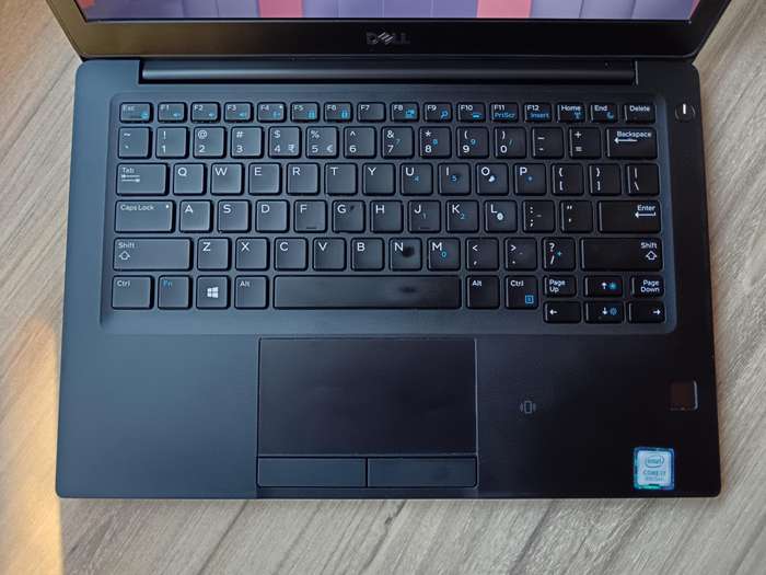 Dell Latitude 7290 Intel Core i7 + Free Laptop Bag