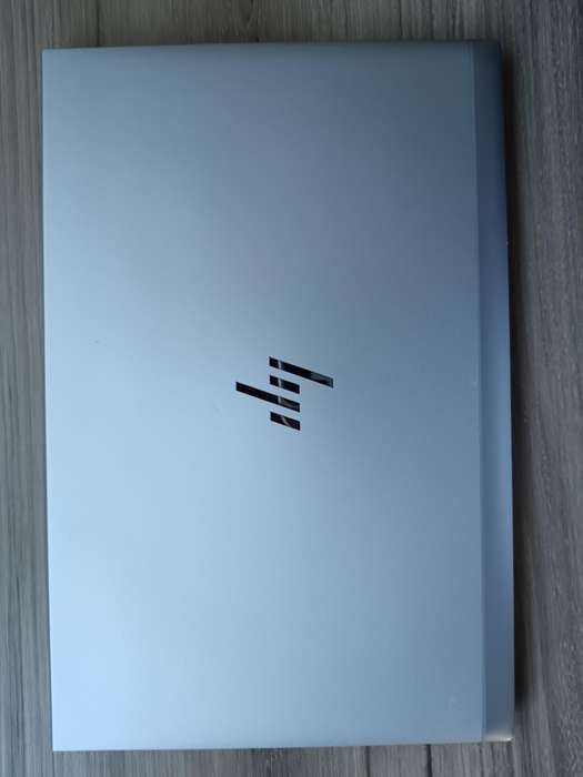 Hp EliteBook 840 G7 Intel Core i7 + Free Laptop Bag