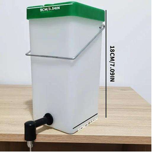 Rabbit 1 Litre Drinker and 5 Kg Food Feeder Set