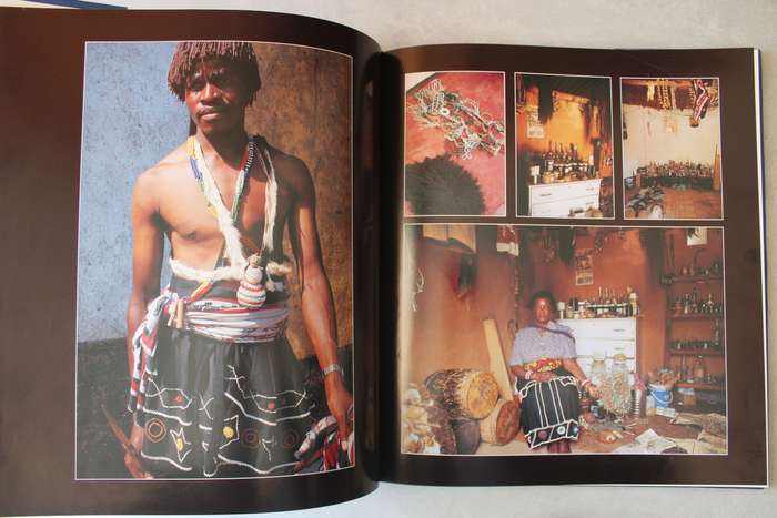 NDEBELE - A People & Their Art