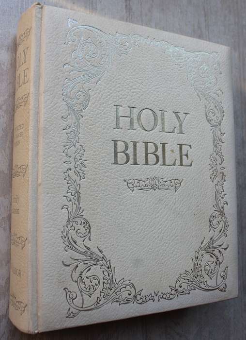 Large Holy Bible Authorized King James Version