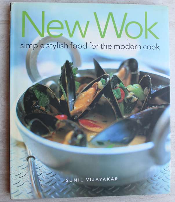 New Wok Cooking: Simple and Stylish Stir-Fry Dishes - Vijayakar