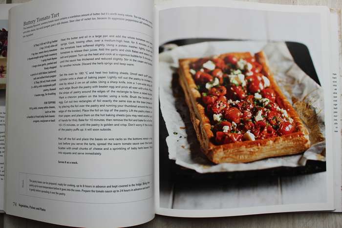 Scrumptious - Food for Family and Friends : Jane-Anne Hobbs