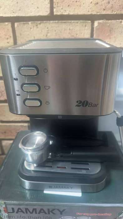 Espresso Coffee Maker 20 Bar with Foaming Milk Wand