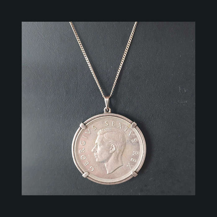 George VI Five Shilling Coin set in silver pendant frame